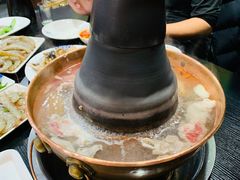 -楼外楼大刀肉传统火锅居(繁荣路店)