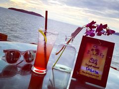 -Sunset Bar(丹绒亚路香格里拉店)