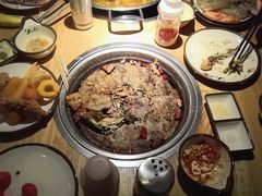 -川渝又一村火锅烤肉自助(步行街店)