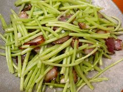 -莲餐厅·湖北菜·潜江小龙虾店(愚园路店)
