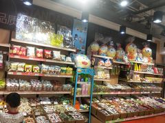 零售区-来伊份1038(新村路三店)