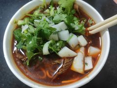 红油牛肉面-薛记襄阳香辣牛肉面(平安路店)