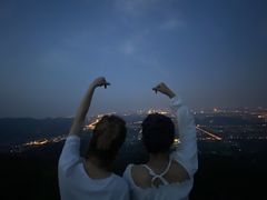 -鬼笑石后山停车场
