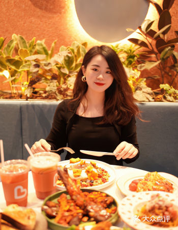 深圳西餐｜氛围感pLeacezui好吃的热香饼