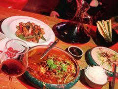 -春风十里烧烤音乐吧(实力乐队驻唱三元里店)