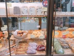 面包甜点陈列柜-罗森尼娜(德思勤店)