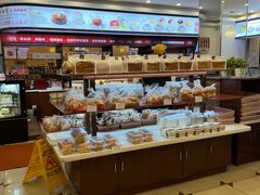 -红宝石·鲜奶小方·海派西点房(南丹店)