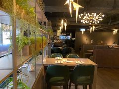 -Oasis Bar & Grill