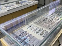 -宝视友眼镜·平价精准配镜(同德悦中心店)