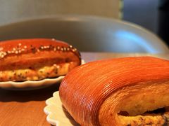 -VERIE BAKEHOUSE