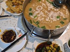 -土风豆米火锅(鸿通城店)