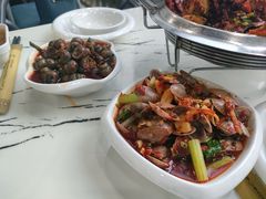 -凤凰路何眼镜香辣蟹(花果园店)