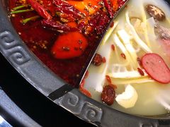 -川中故事·成都老火锅(东书房店)