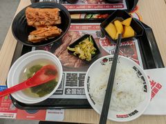 -犟骨头排骨饭•大骨面(弘阳广场店)