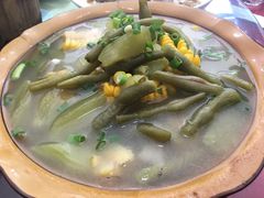 -邱二餐馆
