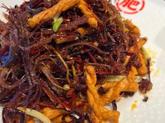 -肥肥虾庄·金牌油焖大虾(杨园滨江时代walk店)