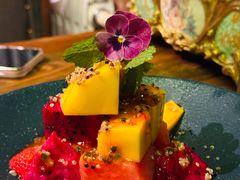 藜麦百香果水果沙拉-卢布里西餐厅(总店)