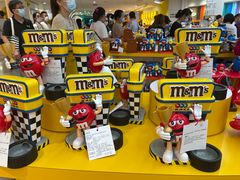 -m豆巧克力世界(上海世茂广场店)