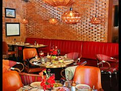 -BROWNSTONE布朗石西班牙餐厅(富城店)