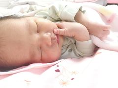 -萧乐母婴·住家月嫂·育婴师