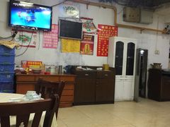 大堂-盛记顺德高佬猪杂粥