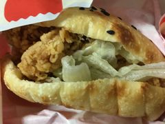 -塔斯汀中国汉堡(徐汇汇京广场店)