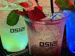 -MOSSO音乐酒吧·Live House(南京西路店)