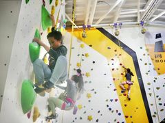 -问山MountQuest攀岩馆