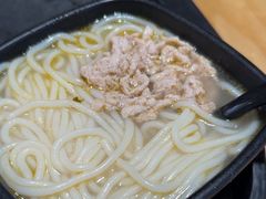 -蒙自源米线大王(东站店)