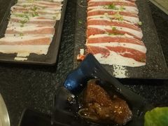 -炙忧烤肉屋(中国铁建广场店)