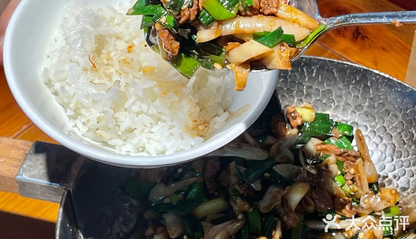 吃过一次就念念不忘了！真心平价好吃的湘菜店！