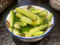 -何妹湿辣牛肉·粤式烧烤砂煲(桂雅路店)