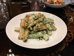 荠菜年糕松叶蟹-杭州西子湖四季酒店·金沙厅