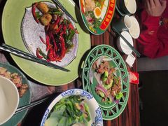 -粤·向群饭店(麓景路店)