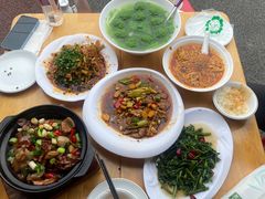 -柏合黄记豆腐皮饭店