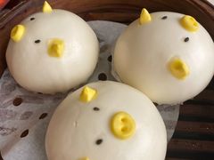 猪仔流沙包-金厨泰国餐厅·全泰籍厨师料理(拱北店)