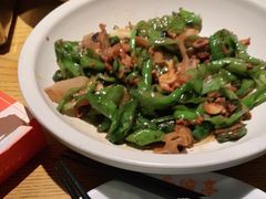-爱碗亭·鲜炒湖南菜(壹城中心店)