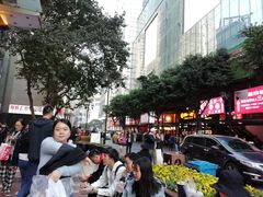 -八一好吃街·高品美食广场