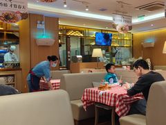 大堂-西贝莜面村(银泰创意城店)