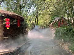 -竹泉村旅游度假区