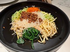 街坊大拌菜-奉天小馆·非遗东北菜(济南万象城店)