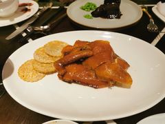 金沙脆皮鸡-杭州西子湖四季酒店·金沙厅
