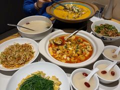 -饭橘汉江码头·乡野土菜馆(静安路店)