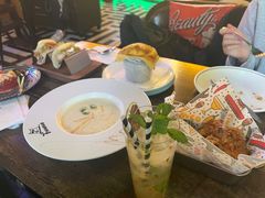 -Famous肥猫墨西哥音乐餐吧(五棵松华熙LIVE店)