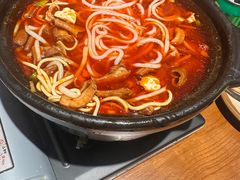 -楚东君•襄阳牛肉面牛杂煲(陆家嘴正大店)