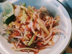 柠檬酸辣无骨凤爪-帕蓝·暹罗料理(曲阳店)