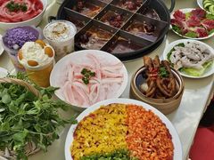 -赵美丽·重庆社区火锅·直营店(火车东站·中豪国际店)