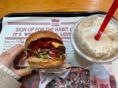 -The Habit Burger Grill 哈比特汉堡(复兴soho店)