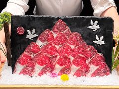 -蟹犇前•帝王蟹雪蟹(陆家嘴店)