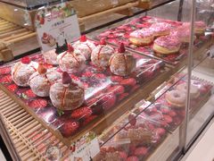 -巴黎贝甜(华堂新辰汇店)